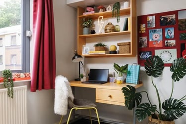 1 bed flat, Clarence Road, Clarence Dock, Leeds, LS101LU - Image 1